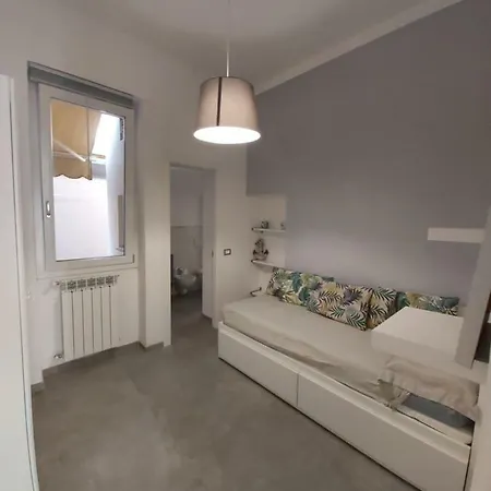 Helen Apartmán Viareggio